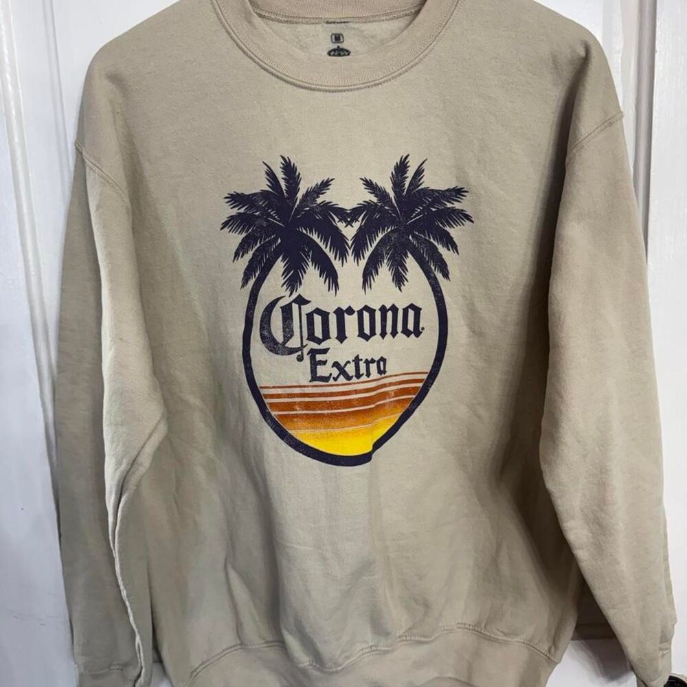 Unbranded Men's Cream and Tan Sweatshirt